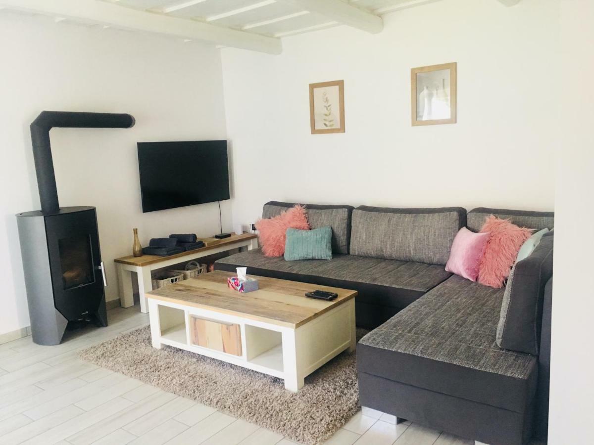 Rakoczi12 Vendeghaz Villa Hollókő Bagian luar foto